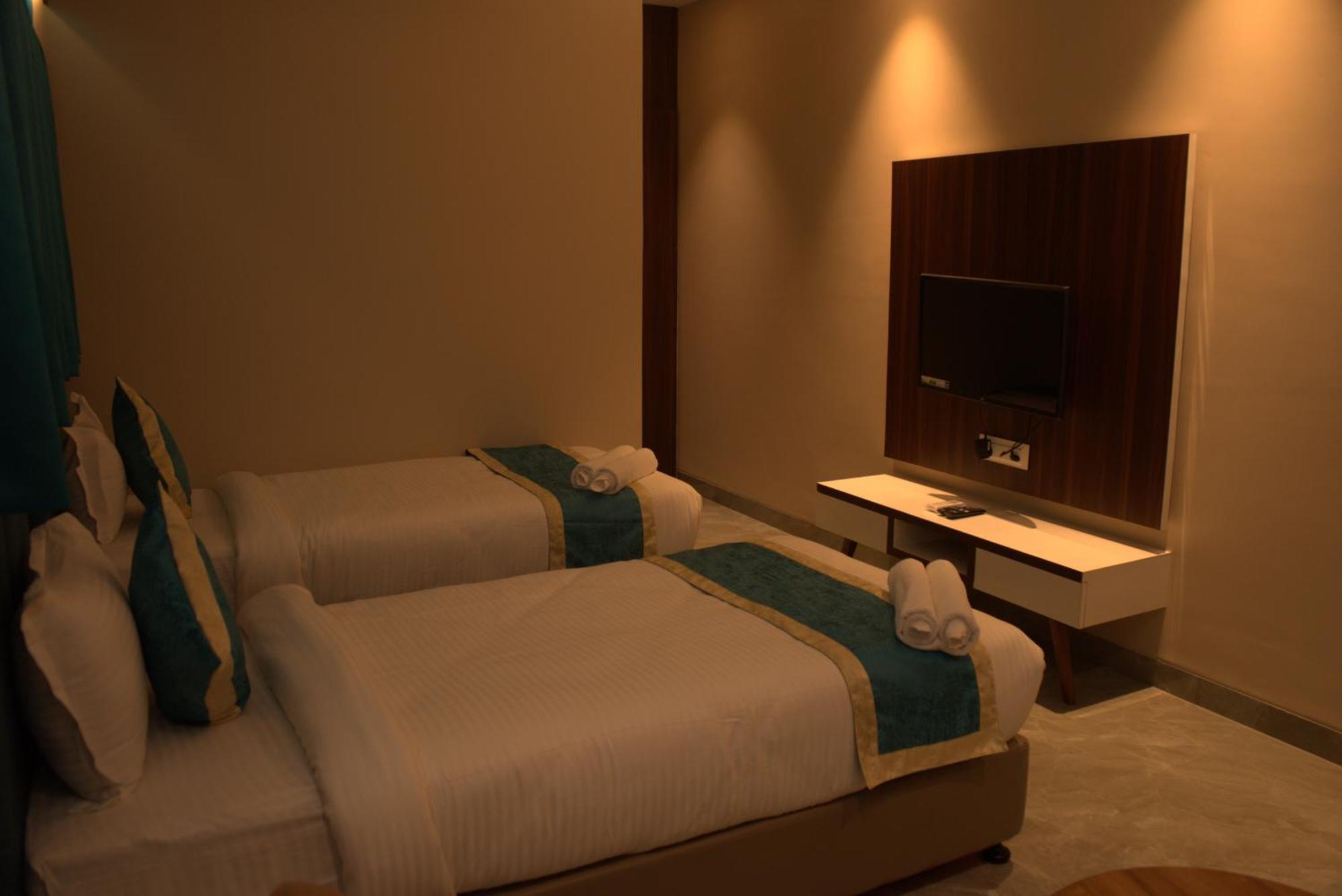 Hotel Tanisha Kishanganj Luaran gambar
